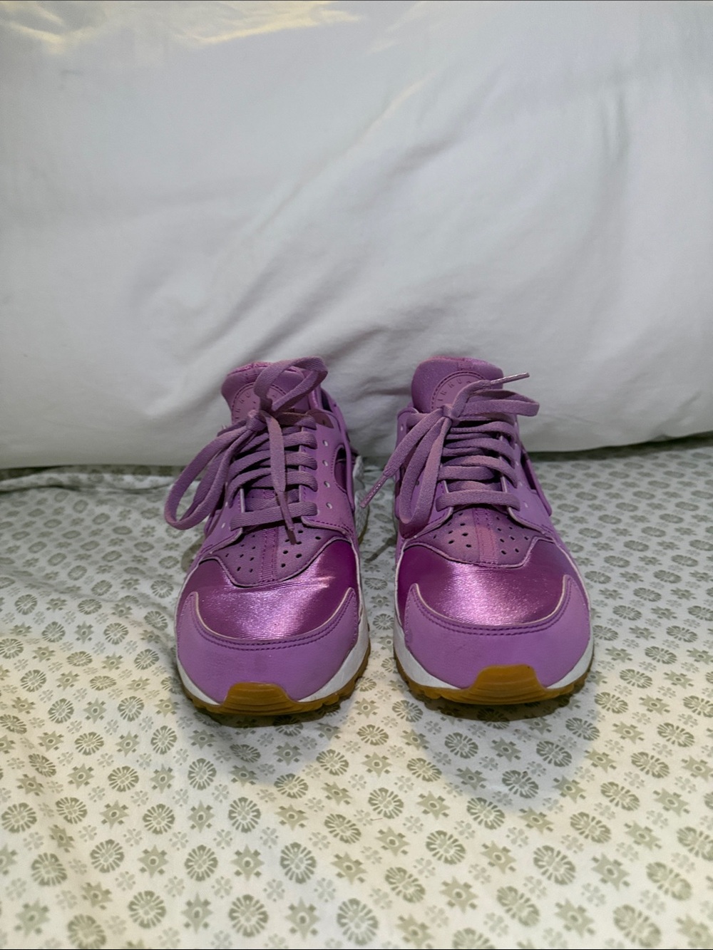 Nike Kids Purple Lavender Metallic Accent Sneakers